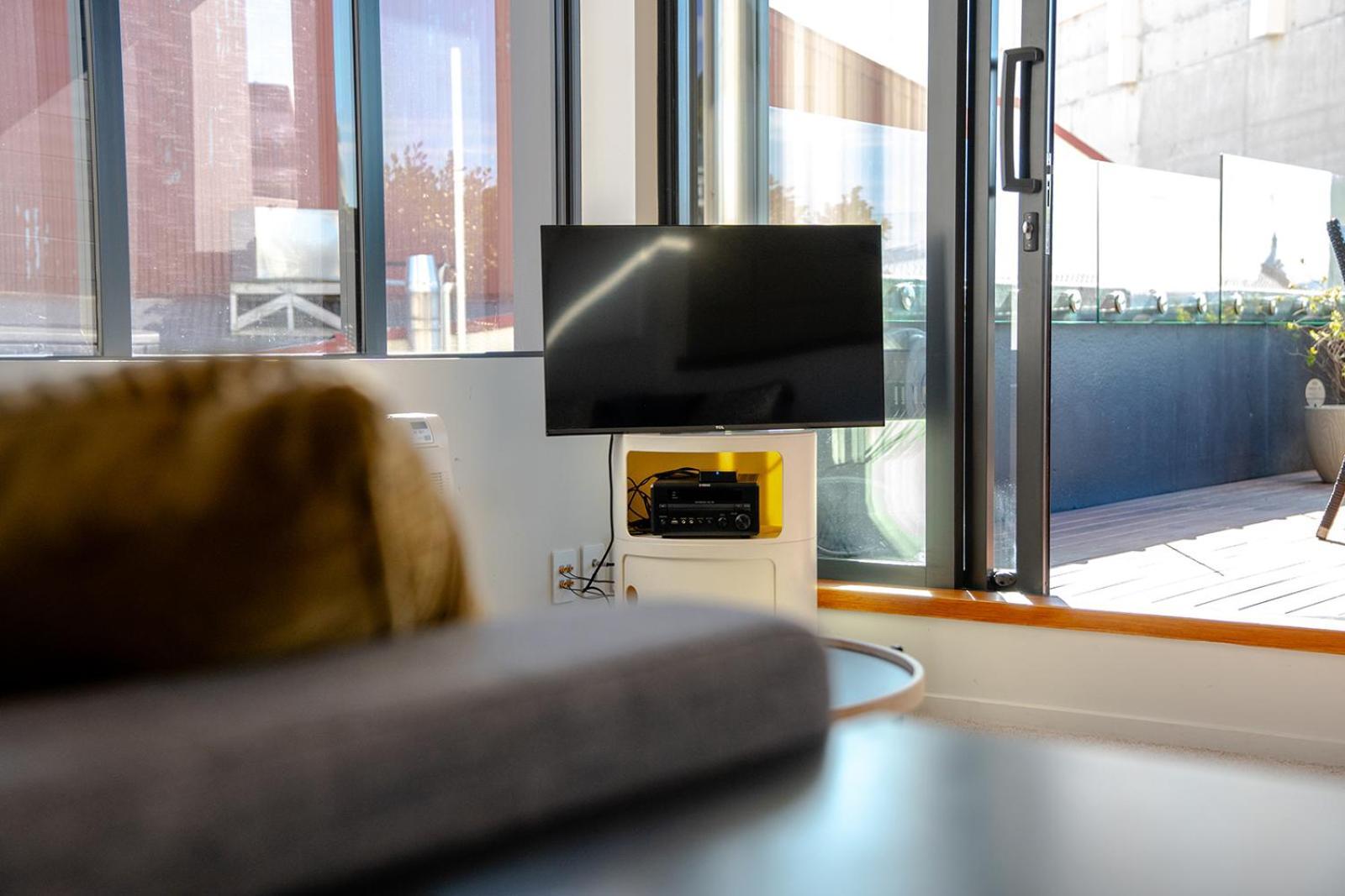 Deluxe Inner-City Apartment On Moray Dunedin Exterior photo